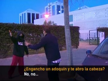 La reacción de 'El Cuco' tras ser procesado por falso testimonio en el caso Marta del Castillo: "Que me metan en la cárcel, he pagado 7 años por la cara" La reacción de 'El Cuco' tras ser procesado por falso testimonio en el caso Marta del Castillo: "Que me metan en la cárcel, he pagado 7 años por la cara"
