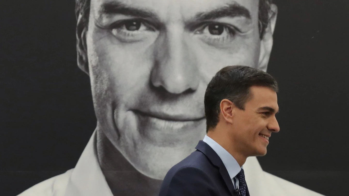 El presidente del Gobierno, Pedro Sánchez, durante la presentación de su libro El presidente del Gobierno, Pedro Sánchez, durante la presentación de su libro
