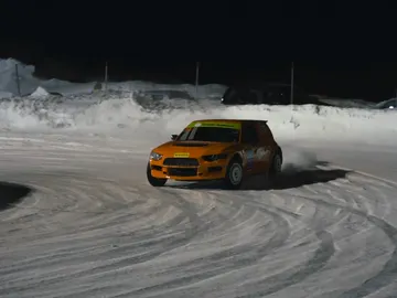 Pilotando con nieve Pilotando con nieve