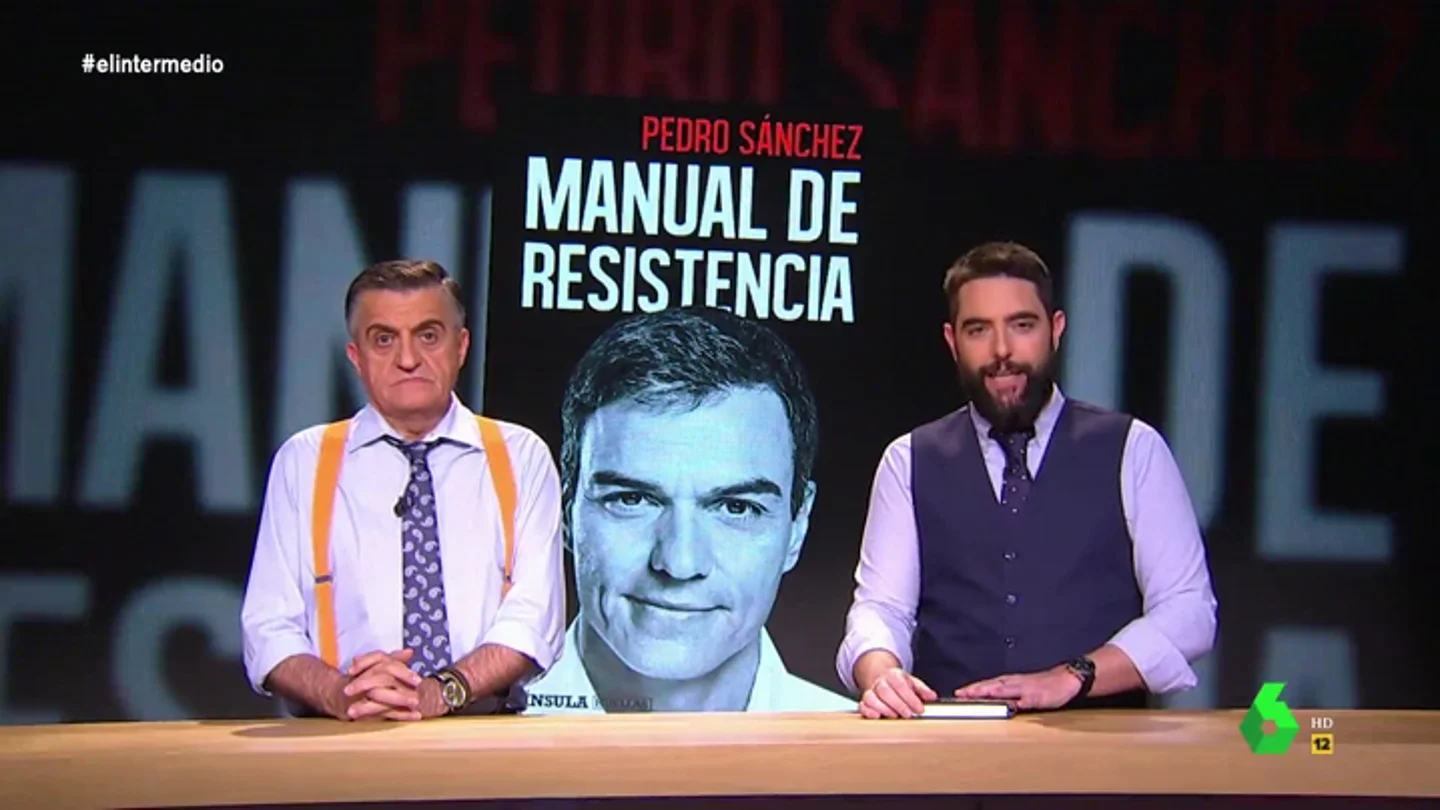 El análisis de Wyoming y Dani Mateo de 'Manual de Resistencia': "Me da la sensación de que esta novela está ficcionada" El análisis de Wyoming y Dani Mateo de 'Manual de Resistencia': "Me da la sensación de que esta novela está ficcionada"