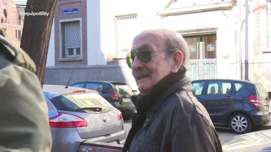 El tenso encuentro con Martínez Torres, uno de los hombres de Billy el Niño: "¡Oiga, déjeme en paz!" El tenso encuentro con Martínez Torres, uno de los hombres de Billy el Niño: "¡Oiga, déjeme en paz!"