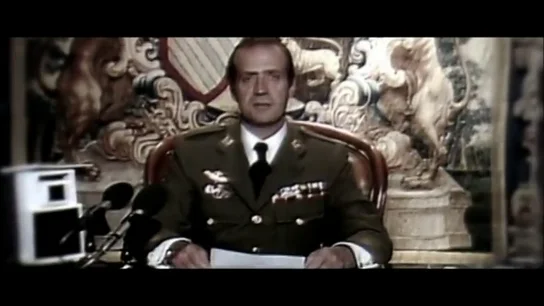 La misteriosa caja blanca que siempre acompaña al rey y que también nos "coló" Operación Palace La misteriosa caja blanca que siempre acompaña al rey y que también nos "coló" Operación Palace