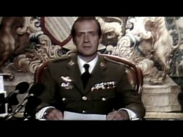 La misteriosa caja blanca que siempre acompaña al rey y que también nos "coló" Operación Palace