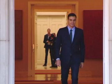 'Manual de Resistencia' o cómo el Cid Sánchez logró conquistar el palacio de La Moncloa 'Manual de Resistencia' o cómo el Cid Sánchez logró conquistar el palacio de La Moncloa