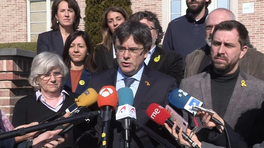El expresidente de la Generalitat Carles Puigdemont tras la reunión del 'Consell per la República' en Waterloo, Bélgica El expresidente de la Generalitat Carles Puigdemont tras la reunión del 'Consell per la República' en Waterloo, Bélgica