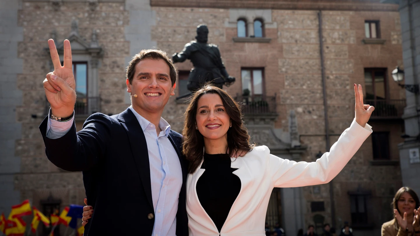 La líder de Ciudadanos en Cataluña, Inés Arrimadas, junto al presidente de Ciudadanos, Albert Rivera La líder de Ciudadanos en Cataluña, Inés Arrimadas, junto al presidente de Ciudadanos, Albert Rivera