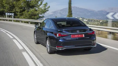 Lexus ES 300h Lexus ES 300h