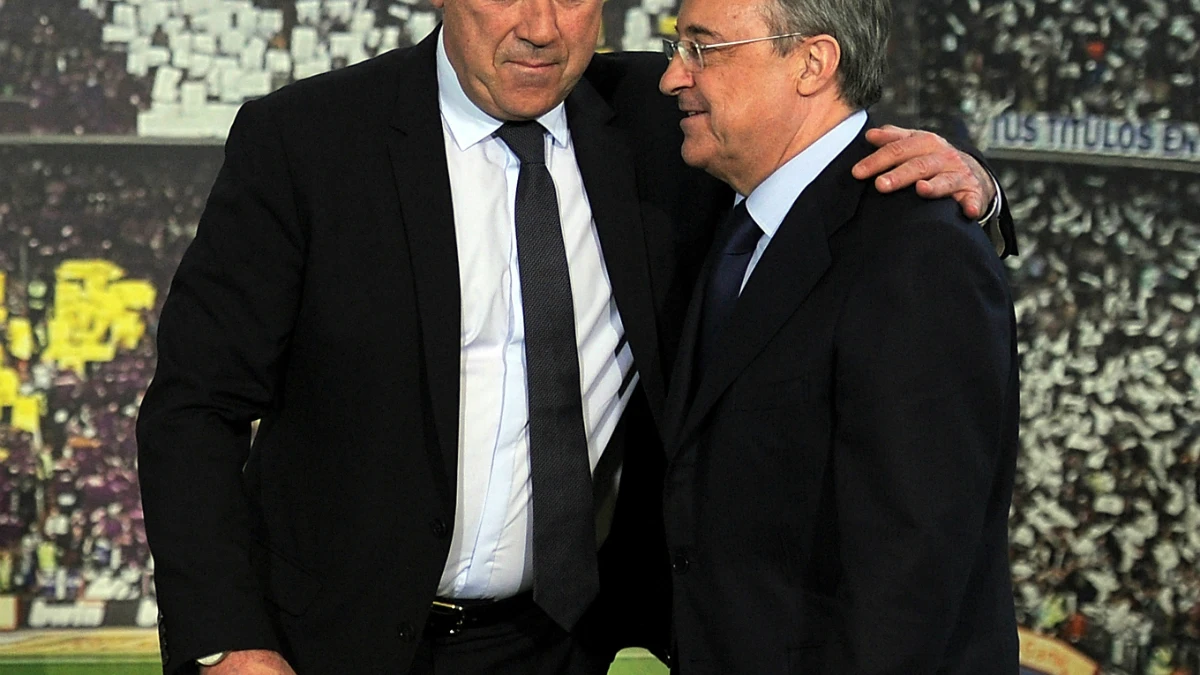 Carlo Ancelotti, con Florentino Pérez