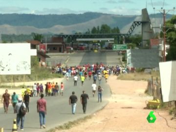 Al menos tres muertos en choques de las Fuerzas Armadas venezolanas en la frontera con Brasil Al menos tres muertos en choques de las Fuerzas Armadas venezolanas en la frontera con Brasil