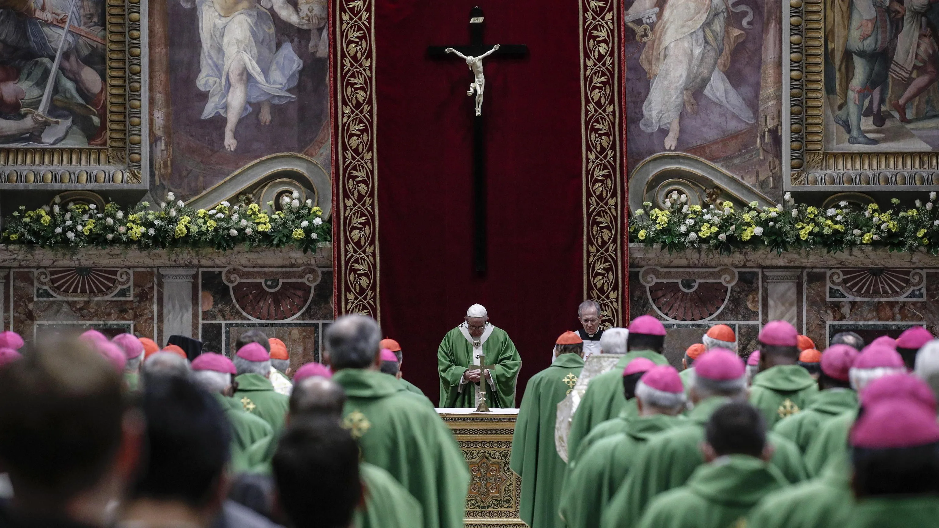 El papa Francico durante la cumbre de la Iglesia