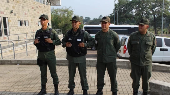 Militares venezolanos Militares venzolanos