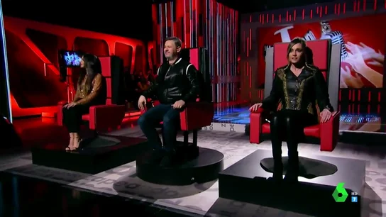 Zapeando se convierte en 'La Voz' con 'Chisteando': Anna Simon, Miki Nadal y Cristina Pedroche lucharán por los "mejores contadores de chistes" Zapeando se convierte en 'La Voz' con 'Chisteando': Anna Simon, Miki Nadal y Cristina Pedroche lucharán por los "mejores contadores de chistes"