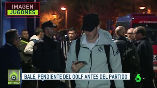 Cazamos a Bale viendo golf antes del partido