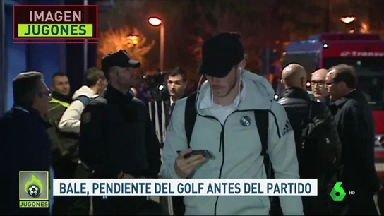 Cazamos a Bale viendo golf antes del partido Cazamos a Bale viendo golf antes del partido
