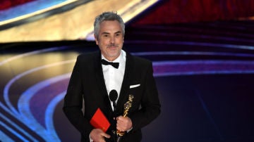 Alfonso Cuarón recoge el Oscar al Mejor Director por 'Roma'
