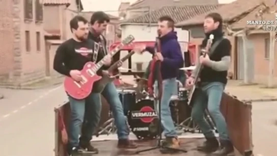 "Si no sabes a donde ir y el estrés te quiere consumir": así es el rock que reivindica el orgullo rural "Si no sabes a donde ir y el estrés te quiere consumir": así es el rock que reivindica el orgullo rural