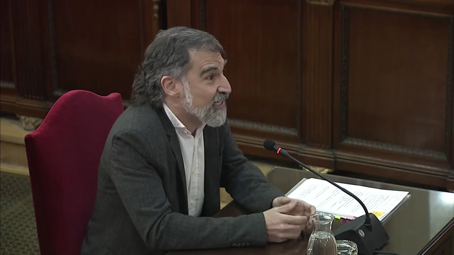 Jordi Cuixart se define como "activista social" en el juicio al 'procés': "El derecho a votar en Cataluña se gana votando"