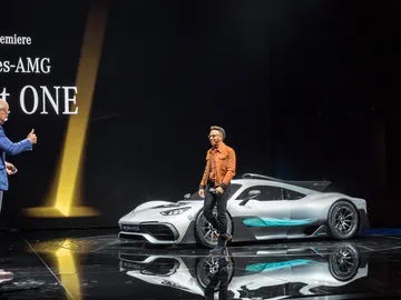 Lewis Hamilton quiere una edición especial 'LH' del Mercedes-AMG Project One Lewis Hamilton quiere una edición especial 'LH' del Mercedes-AMG Project One
