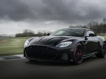 Aston Martin y TAG Heuer se unen para crear uno de los DBS Superleggera más bellos Aston Martin y TAG Heuer se unen para crear uno de los DBS Superleggera más bellos