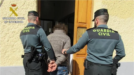 Imagen del detenido como presunto autor de delito de abuso sexual. Imagen del detenido como presunto autor de delito de abuso sexual.