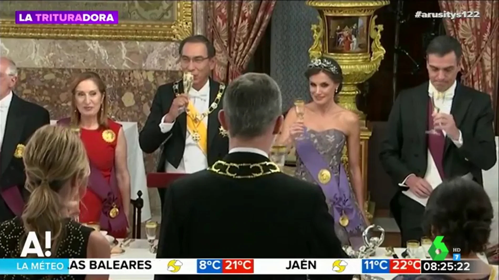 Este es el polémico detalle de la reina Letizia que eclipsa su espectacular vestido de princesa Disney