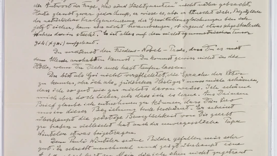 Publican más de 100 manuscritos de Einstein, entre ellos una carta en la que expresa a su hijo su preocupación por el nazismo Publican más de 100 manuscritos de Einstein, entre ellos una carta en la que expresa a su hijo su preocupación por el nazismo