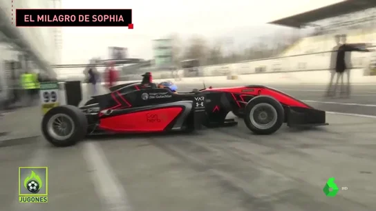 Sophia Floersch vuelve a pilotar 106 días después de su brutal accidente en Macao Sophia Floersch vuelve a pilotar 106 días después de su brutal accidente en Macao