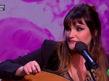 El alegato feminista de Rozalén tras actuar en El Intermedio: &quot;donde sí que se va a cantar es en las calles&quot;