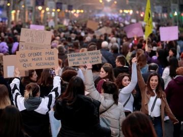 Marcha feminista en Barcelona