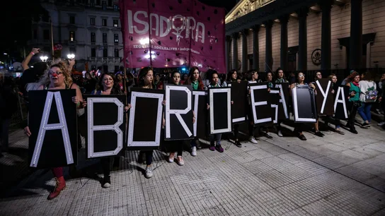 Colectivos de mujeres participan al paro por el Día Internacional de la Mujer Colectivos de mujeres participan al paro por el Día Internacional de la Mujer