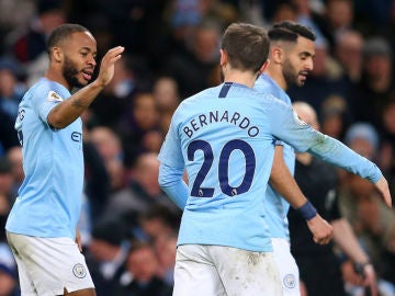 Sterling celebra un gol del Manchester City Sterling celebra un gol del Manchester City