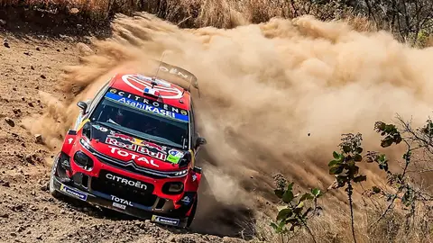 Sébastien Ogier es el líder destacado del Rally de México Sébastien Ogier es el líder destacado del Rally de México