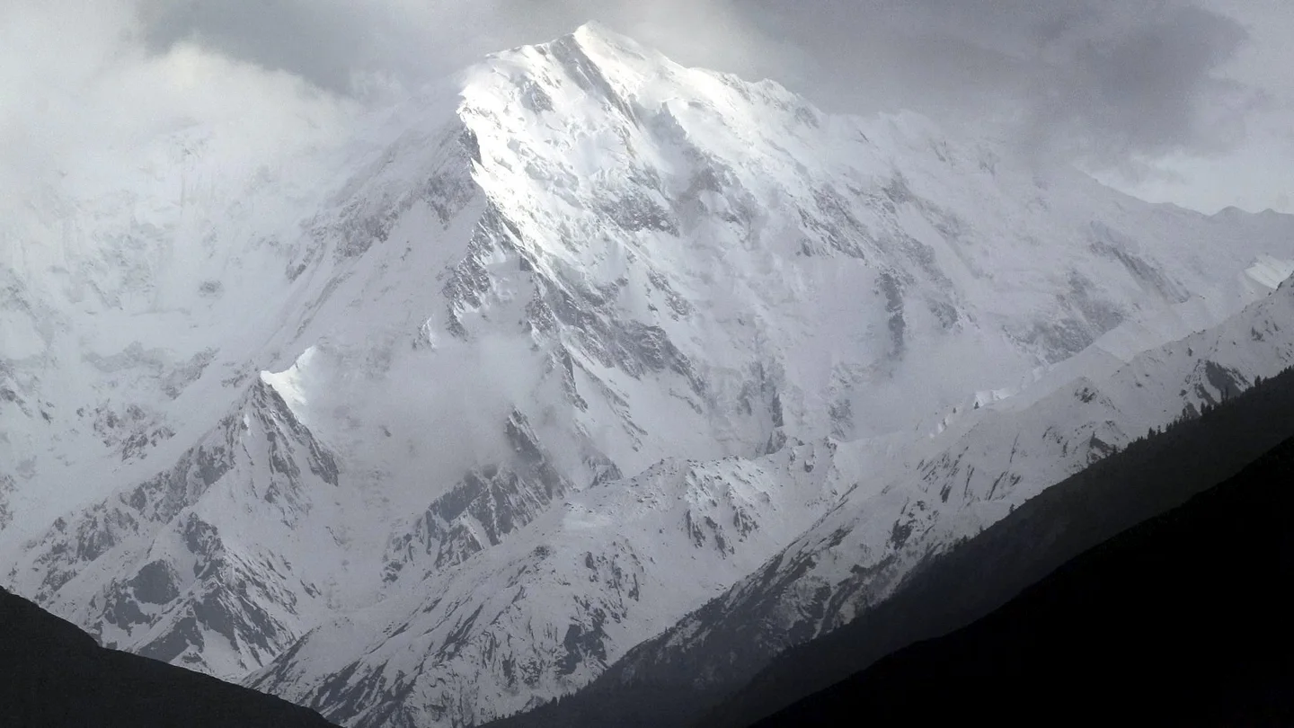 El Nanga Parbat El Nanga Parbat