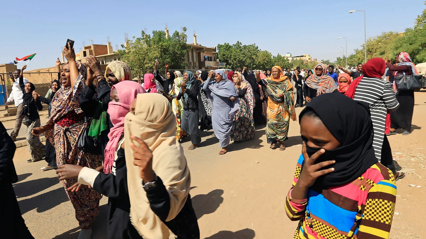 Mujeres sudanesas se manifiestan Mujeres sudanesas se manifiestan