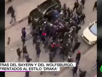 Ultras de Bayern y Wolfsburgo organizan una pelea en pleno centro de Múnich Ultras de Bayern y Wolfsburgo organizan una pelea en pleno centro de Múnich