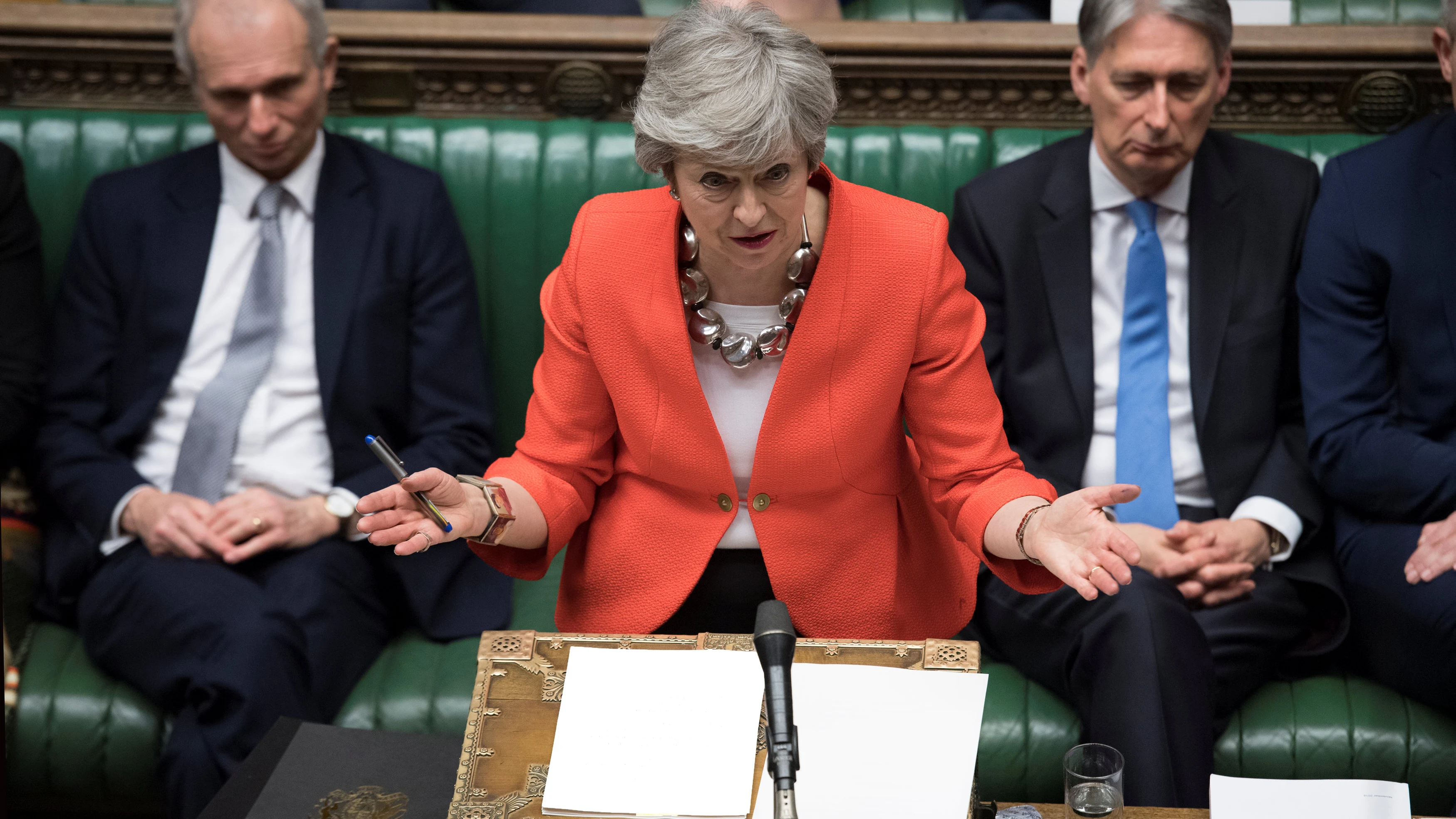 Theresa May durante la segunda votación del acuerdo del Brexit en el Parlamento de Reino Unido