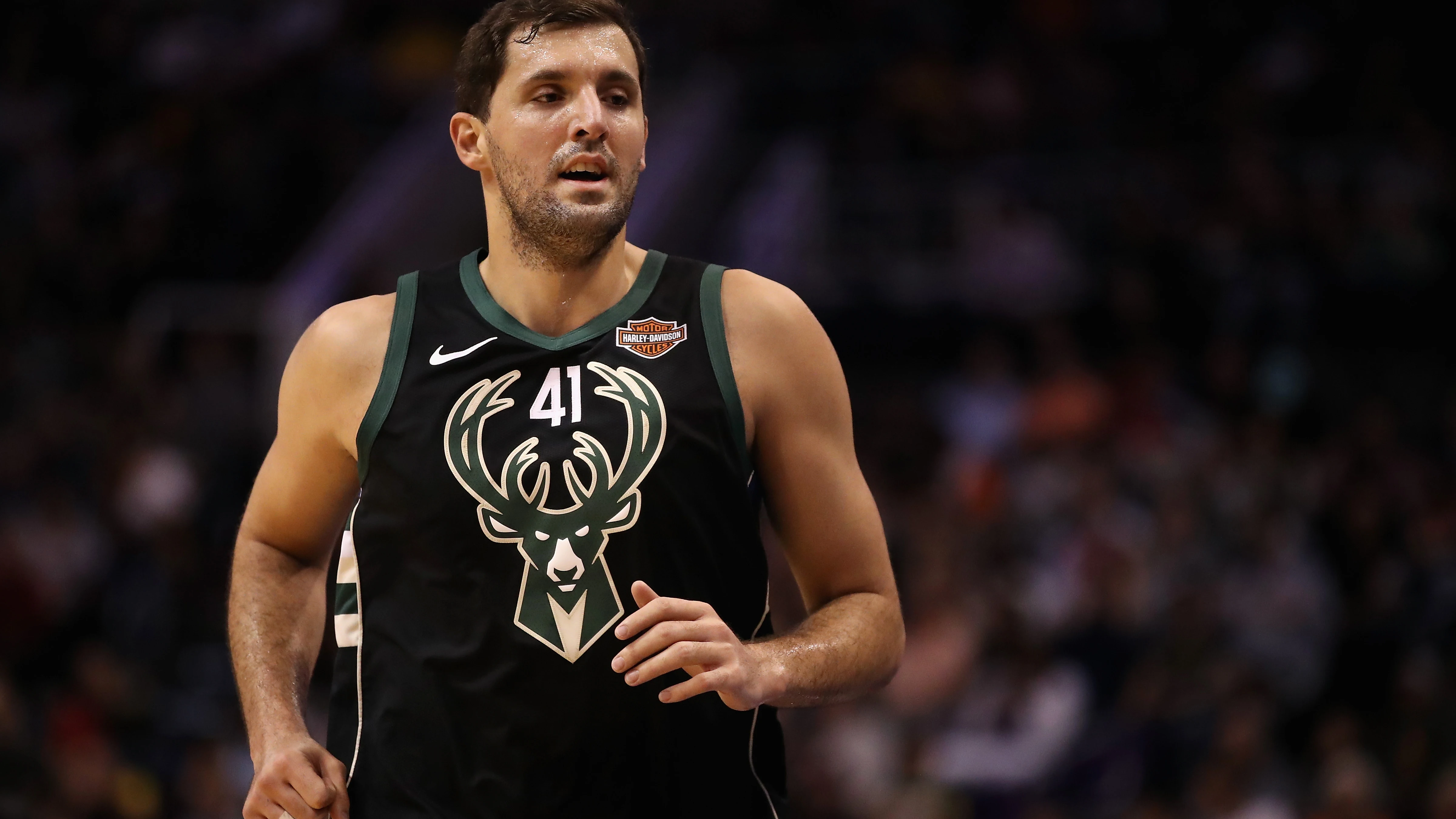 Nikola Mirotic, en un partido con Milwaukee Bucks