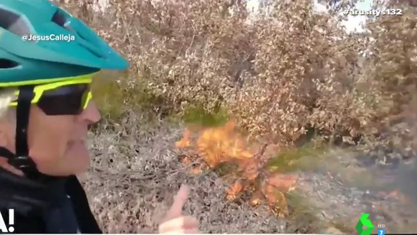 La indignación de Jesús Calleja al encontrarse con varios fuegos provocados en un monte de León La indignación de Jesús Calleja al encontrarse con varios fuegos provocados en un monte de León