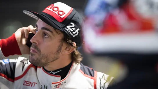 Fernando Alonso, durante el entrenamiento en el circuito de Sebring Fernando Alonso, durante el entrenamiento en el circuito de Sebring