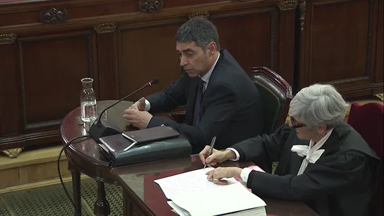 Trapero se ofreció al TSJC a detener a Puigdemont y al Govern tras la DUI REEMPLAZO:Trapero se ofreció al TSJC a detener a Puigdemont y al Govern tras la DUI