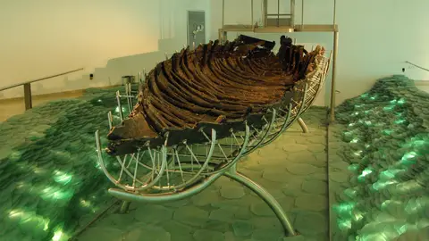 La barca de Galilea La barca de Galilea