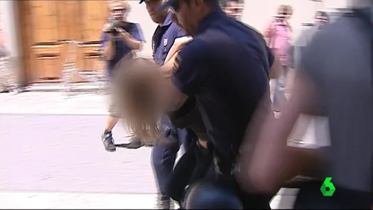 La madre de los niños de Godella durante el 15M La madre de los niños de Godella durante el 15M
