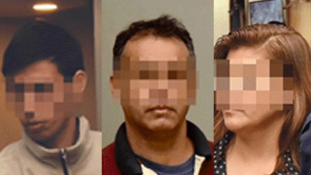 Imagen del hermano, padre y madre de la víctima