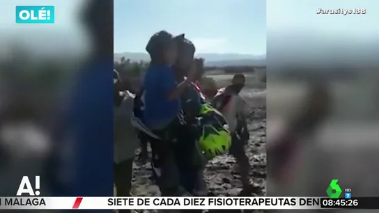 Rescatan a un niño de cinco años tras permanecer 24 horas desaparecido en el desierto Rescatan a un niño de cinco años tras permanecer 24 horas desaparecido en el desierto