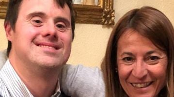 La candidata del PP a la Alcaldía de Cáceres junto a Jesús Bermejo