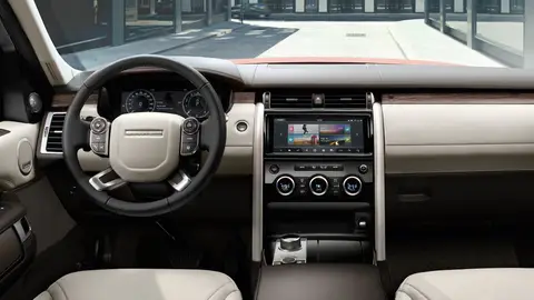 La DGT incorpora 85 Land Rover Discovery a la flota de la Guardia Civil de Tráfico La DGT incorpora 85 Land Rover Discovery a la flota de la Guardia Civil de Tráfico