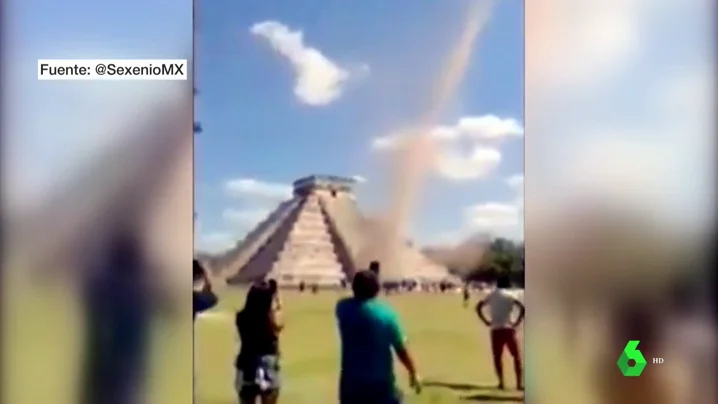 TORNADO EN PIRAMIDE