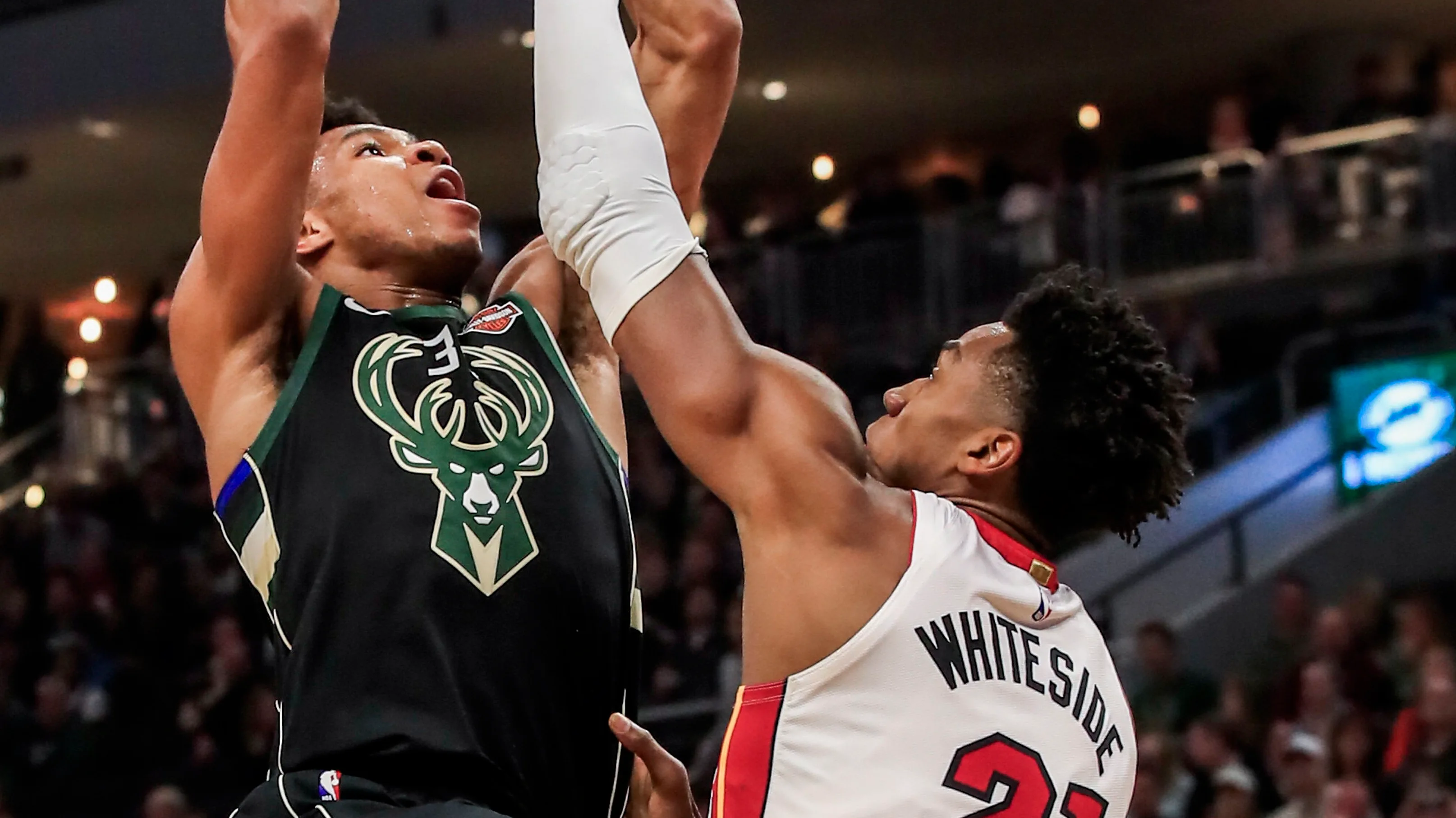 Giannis Antetokounmpo, en acción ante Miami Heat