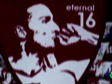 Emoción en el Sánchez-Pizjuán en el homenaje a Antonio Puerta: "Nos cambió la vida" Emoción en el Sánchez-Pizjuán en el homenaje a Antonio Puerta: "Nos cambió la vida"