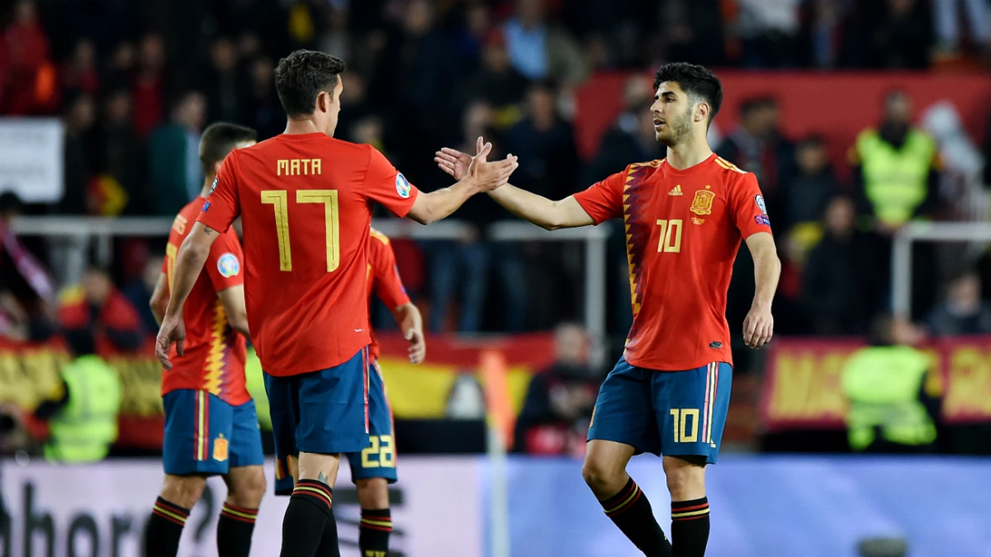 Mata saluda a Asensio Mata saluda a Asensio